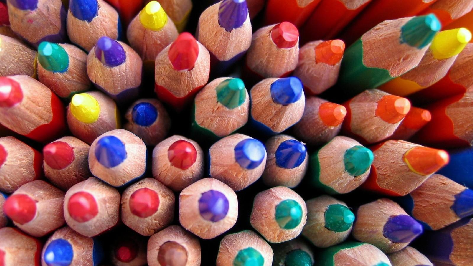 www.campfa.ir بهترین والپیپر ها با موضوع مداد رنگی با کیفیت بالا